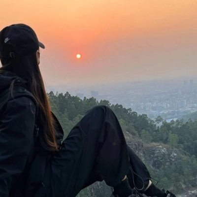 cindyoa_68's profile picture. “It always seems impossible until it’s done.”