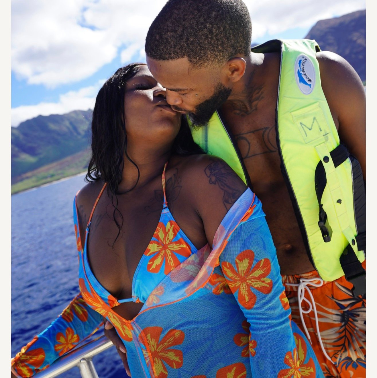 Qnotes32's profile picture. 