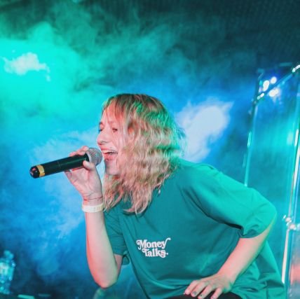 olgaperelygina1's profile picture. 🤪 Музыкант, автор, исполнитель.