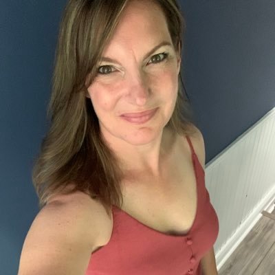 fentonwendy's profile picture. Dance mom, dog mom, Rugby League fan, hiker chick, adventure seeker, music lover, camper, runner?! Batcat now & then.