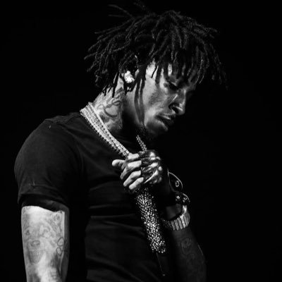 iiiTNZ's profile picture. Chosen one ♱⃓