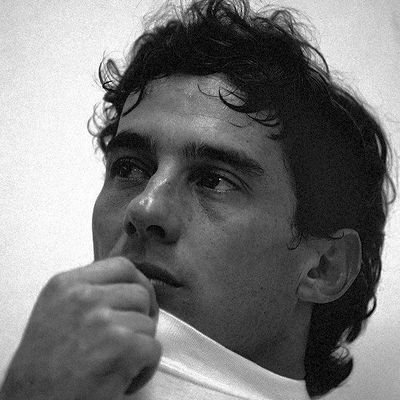 anxietycarlsen's profile picture. you don't have to be super to be a hero