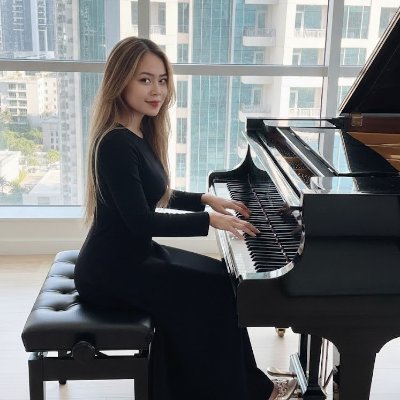 Lynch45h's profile picture. All our dreams come true if we have the courage to pursue them.🚫 PORN