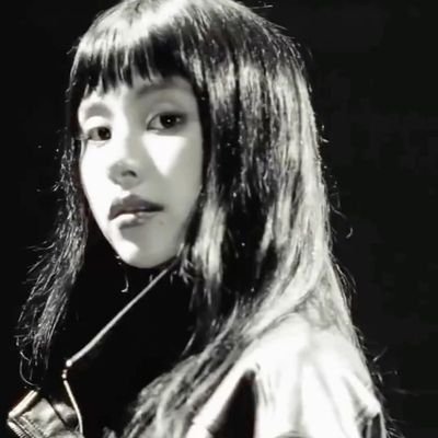 teyteyveyvy's profile picture. 