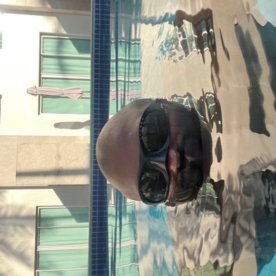 _PedrinBruxao's profile picture. Filosofo e Historiador de botequim, Samba, Flamengo, Portela 🦅 e Macumba.