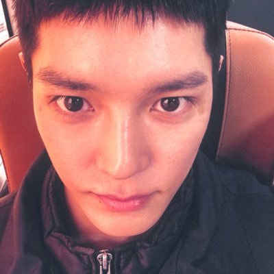 sexsy7mbol's profile picture. think of me when you jerk off.