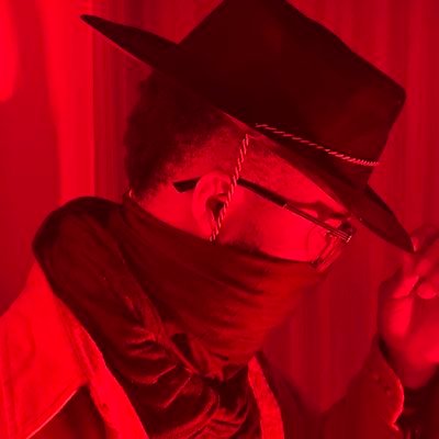 huebaby_'s profile picture. music is the only reason https://t.co/y6Q6F3flfI