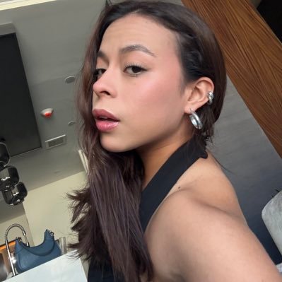 RobertaGomezb's profile picture. 