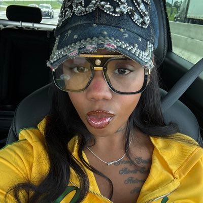 LecoleMaya's profile picture. Amaya Obama