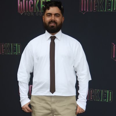 Joshua_Frankens's profile picture. Vowing to protect the innocent and spread love, she seeks the Heart of the First Dawn, a relic to weave harmony into the world’s roots.