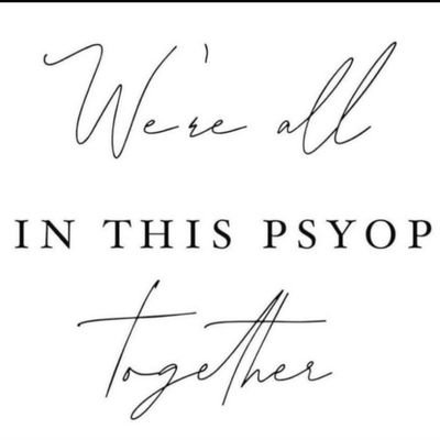 absinthiagreen's profile picture. 