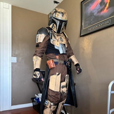 ghost_slider's profile picture. Type 1 Diabetic, Mental Health Awareness, been a Star Wars fan since I was 6 (1997), and now an avid reader of the High Republic Adult novels