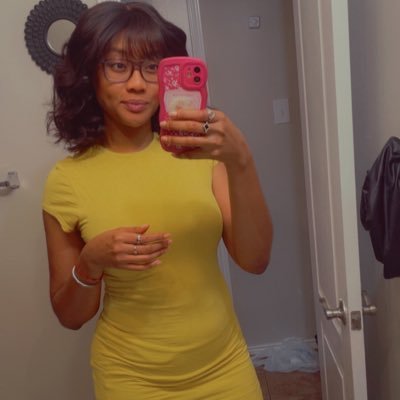 _Ghade_'s profile picture. St. Thomas✈️Maryland✈️Dallas @Inkdbyghade TikTok: Daisy.Ghade