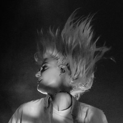 scyllada's profile picture. PT-BR/ENG 
☉ pisces ☽ taurus ↑ sagittarius 🔞 
queer media, gaming, tech, sports and current events 
(header: @jeniferrprince)