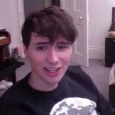 dantesfossils's profile picture. idk man I was bored and here I am