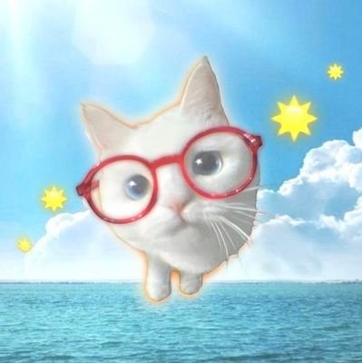 luvinforlivin's profile picture. talk abt college/studying but also like to fangirling or do other random things!☆