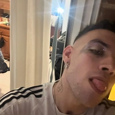 josart_'s profile picture. Viva la Mayhem y Viva Lady Gaga.  Madonna es Dios. This is me being reasonable