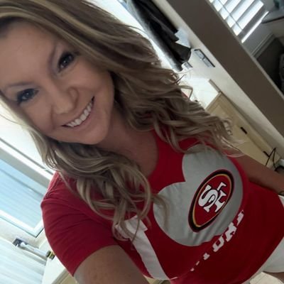 amypalmer453's profile picture. sf49ers fan
