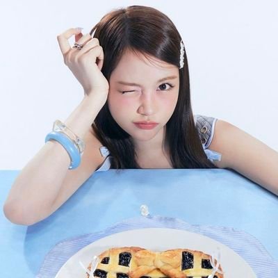 zpersami's profile picture. Group Ashupann : https://t.co/Dx9yTgIlws