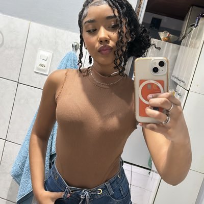 dindinfxp's profile picture. 