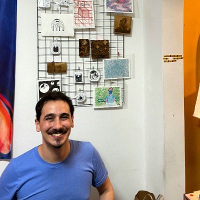 tutumassola's profile picture. (:
Bacharel em Matemática Aplicada e Computacional, Profissional de CAD e Artista Digital 🦜🌸 fale com o tutu: arthurmassola@gmail.com