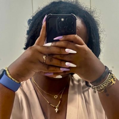 cesaaspx's profile picture. Spain Town Badness 📍| 💅🏾 | #OneBonno🕊 #4EverKMPSD 🕊 | And Den Wah? ✨