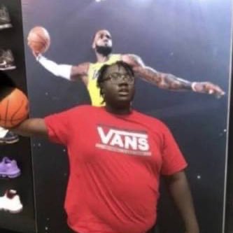 tencchipe's profile picture. 