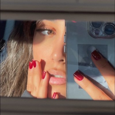 iimhshid_jouya's profile picture. 🤍