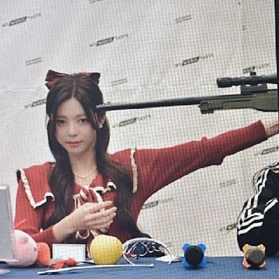 wonpilluv3000's profile picture. chii... 정지됐어요
제발 팔로우 하게 해주세요 제발요