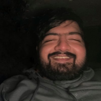 DevMakhijaa's profile picture. 23 | 5”11 | Pune📍