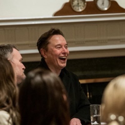 elon017367's profile picture. 🚀❤️