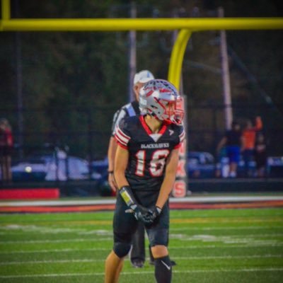 Lukejanke_11's profile picture. C/O 2029| Wisconsin Playmaker