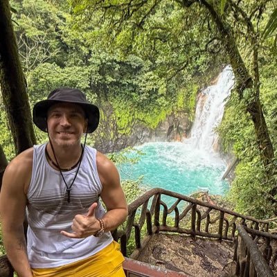 cPQhjCGEbCkmQhX's profile picture. Naval Architect and Marine Engineering