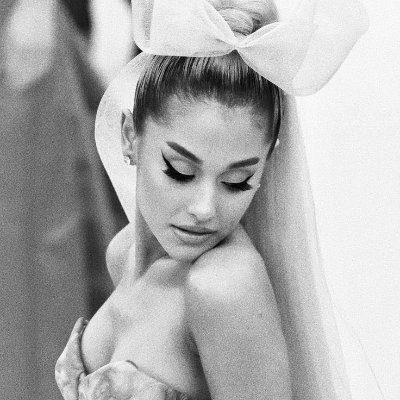 wholelottatun's profile picture. i learned from my hurt (no i didn't)