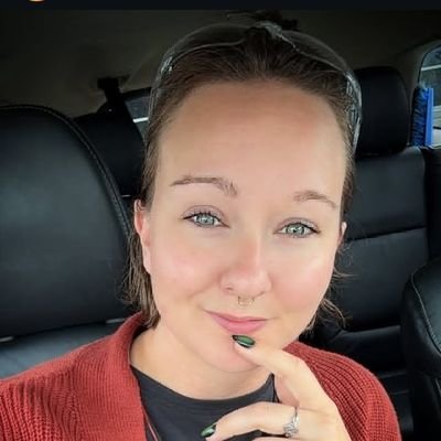 Lisa17787928433's profile picture. TESLA (X) account official presents to you, no spam or you get blocked. We look forward on the scamming case going on. SIGNED * ELON REVEES MUSK'https://t.co/OvokDwQ3DY