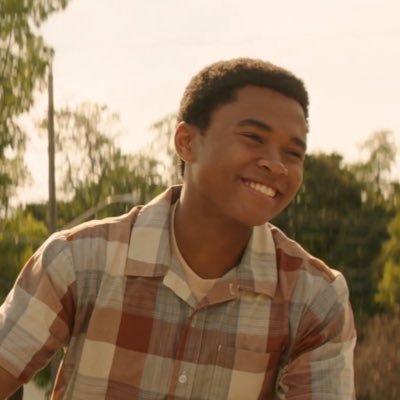 trafalgarlovr's profile picture. multifandom fan account