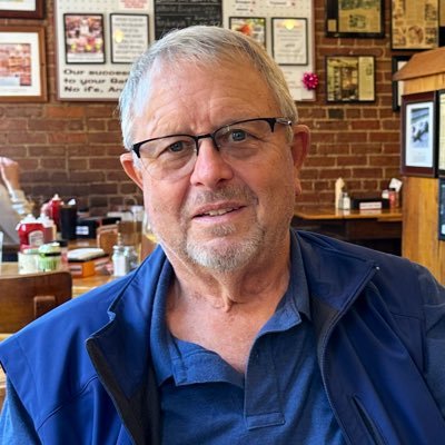 thmdux's profile picture. Let's win another