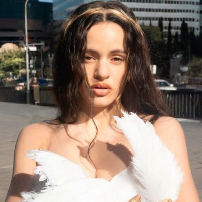 thishelo's profile picture. obcecada por cantoras pop ෆ˳✩₊˚