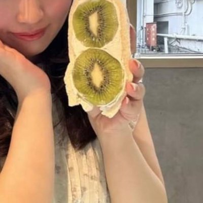 rka_x_caliz's profile picture. 癒しが欲しい♡
24歳　158　50　Eカップ