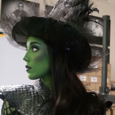 giubzoca's profile picture. and that's what you missed on glee!