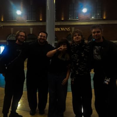 likephantomsnow's profile picture. 𝚒'𝚖 𝚋𝚕𝚎𝚜𝚜𝚎𝚍 𝚠𝚒𝚝𝚑 𝚒𝚝