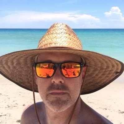 persnickety102's profile picture. 