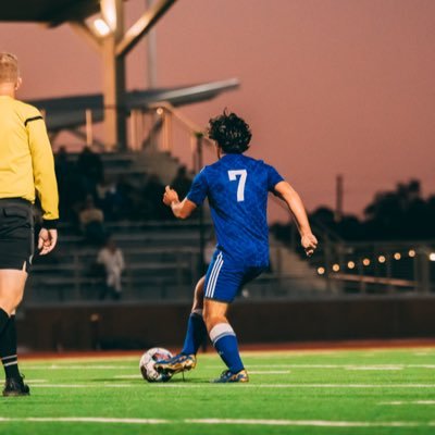 luke_siddon's profile picture. Center Back, def mid | 5’10” 175 lbs | Class of 2026 | Vandebilt Catholic HS ⚽ Strong, physical.  🏈Football kicker/punter lukesiddon26@gmail.com 985-852-4708