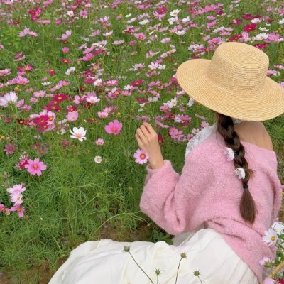 Moffsdwra's profile picture. I learned patience from the cities I walked through.
Korea, Italy, and Norway helped me slow down without fear.
#BTC