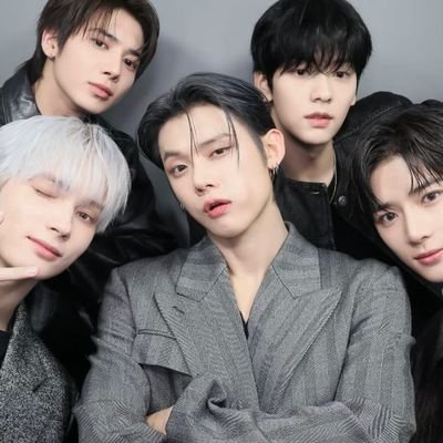 eli_ccb's profile picture. BTS and TXT = My Home

OT7 and OT5 forever ♥️💜
                
                                                Multifandom 😊 
💜🐨🐹😺🐿🐥🐻🐯🐰💙🐰🦊😺🐻🐧❤