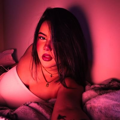 siricracudaa's profile picture. ★𝒀𝒆𝒔, 𝑰'𝒎 𝒗𝒆𝒓𝒚 𝙝𝙤𝙩, 𝒘𝒉𝒂𝒕'𝒔 𝒕𝒉𝒆 𝒑𝒓𝒐𝒃𝒍𝒆𝒎?𓉸ೀ🐆
