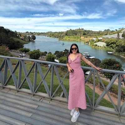 esmecccorral's profile picture. Esme🌸