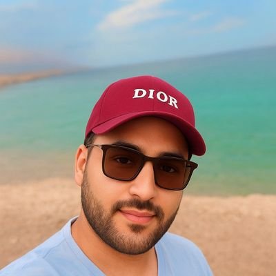 al85hinai's profile picture. لا تضيع وقتك في تبرير نفسك للناس
فالحياة حياتك وأنت من يقرر كيف يعيشها ، 
كن سعيداً وهذا يكفي👌