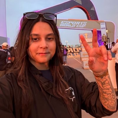 beatristefps's profile picture. Beatriz Diamantino - SP | Caster & Analyst eSports | ✉: Beatrizdiamanti@gmail.com | https://t.co/9nxfvgFhfK Caster at: @CBCS | @GamersClubCS | GaulesTv