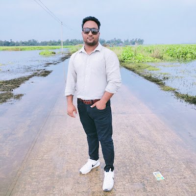 EmranAli774424's profile picture. 